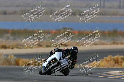 media/Apr-10-2022-SoCal Trackdays (Sun) [[f104b12566]]/Turn 14 (10am)/